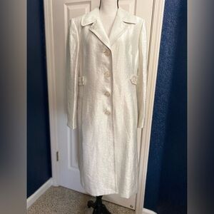 Kasper Shimmering White Women's Robe